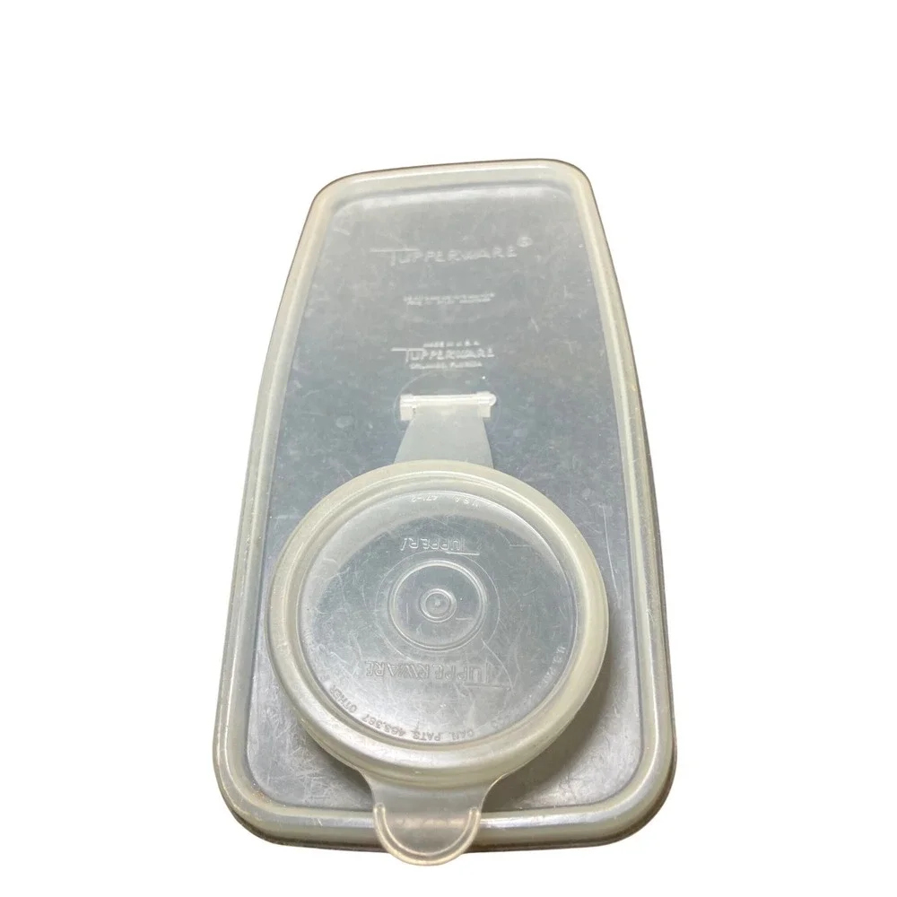 Tupperware Vintage Cereal Keeper Super Sheer White Pour Spout Lid